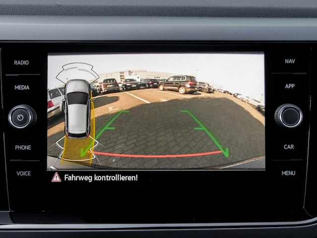 Volkswagen Polo Polo 1.0 R-LINE CAM ACC LM17 NAVI CARPLAY SITZHZ