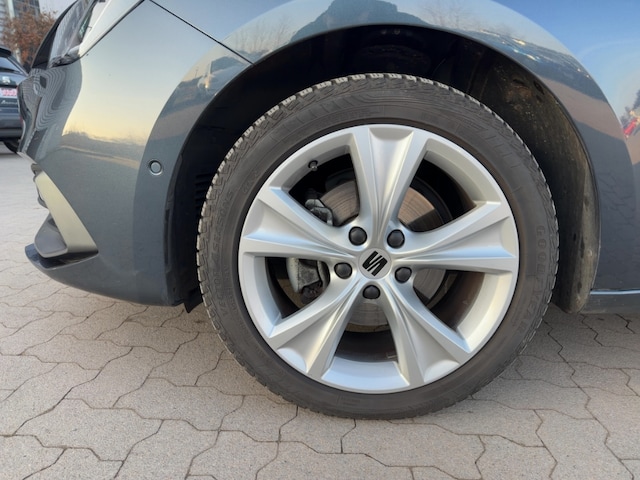 Seat Leon 1.5 eTSI DSG FR-lijn Sportstourer