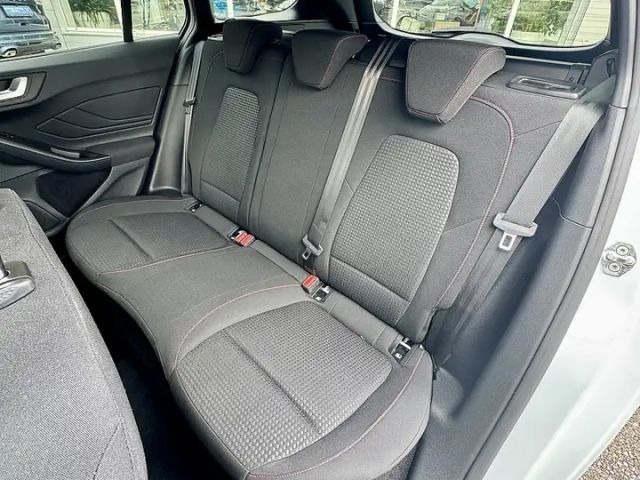 Ford Focus EcoBoost ST Line