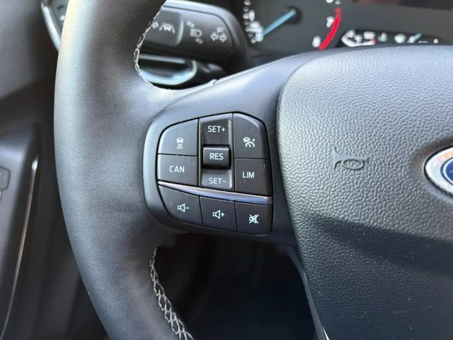 Ford Puma EcoBoost Titanium