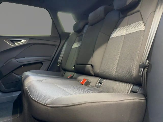 Audi Q4 e-tron 45 LED Navi DAB Sportsitze