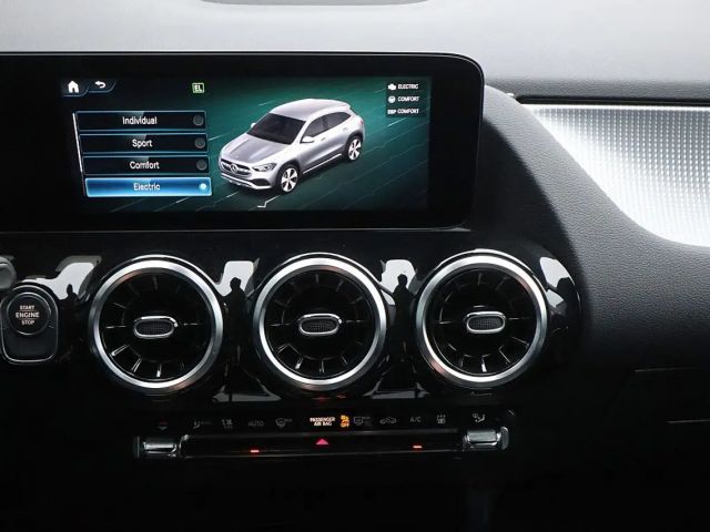 Mercedes-Benz GLA 250 GLA 250 e