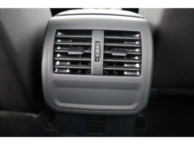 Volkswagen Passat 2.0 TDI Business DSG Variant