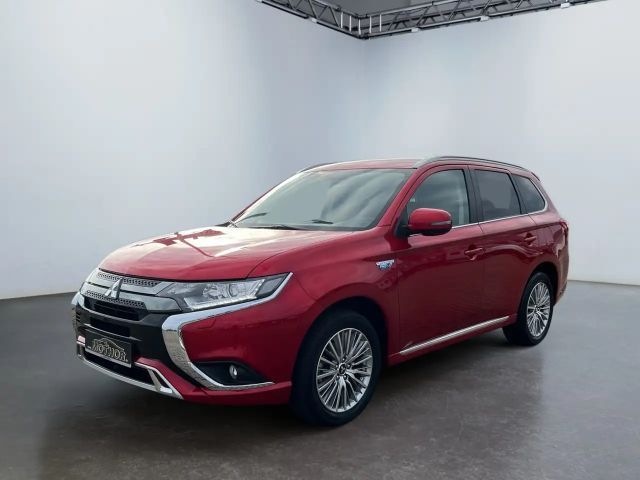 Mitsubishi Outlander PHEV