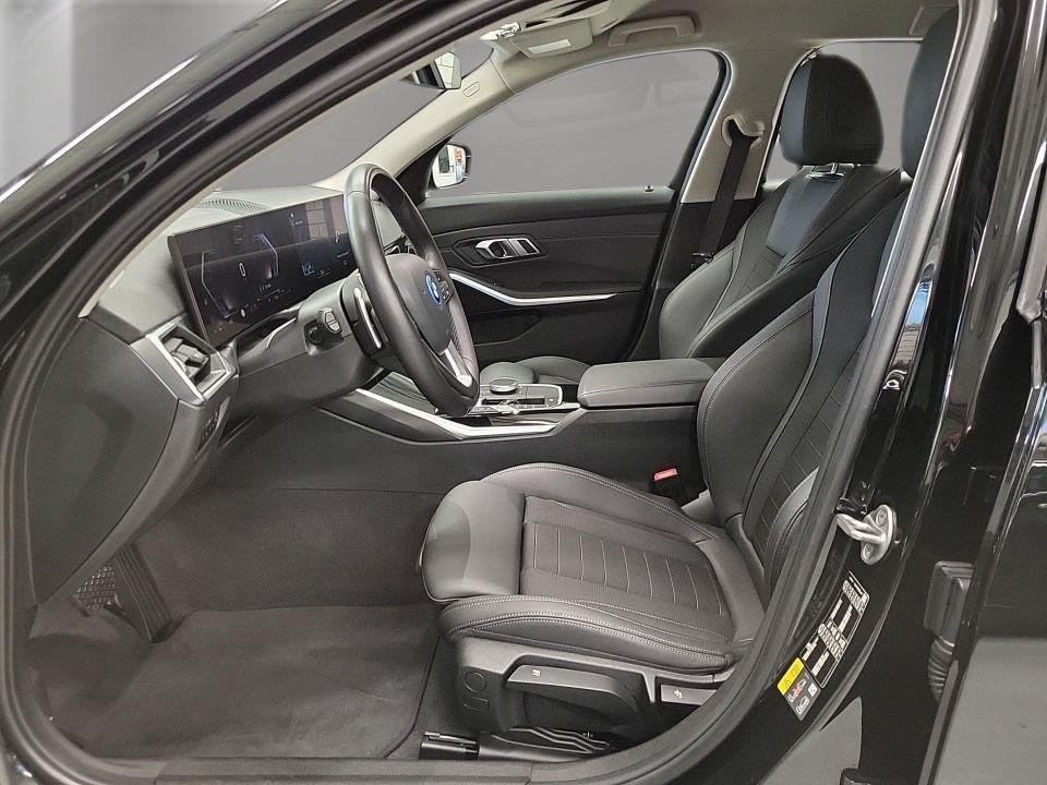 BMW 320 320e Touring