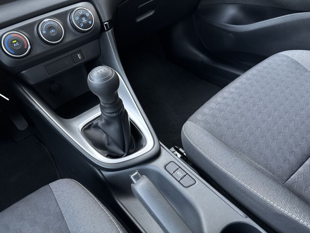 Toyota Yaris 5-deurs Basis Comfort