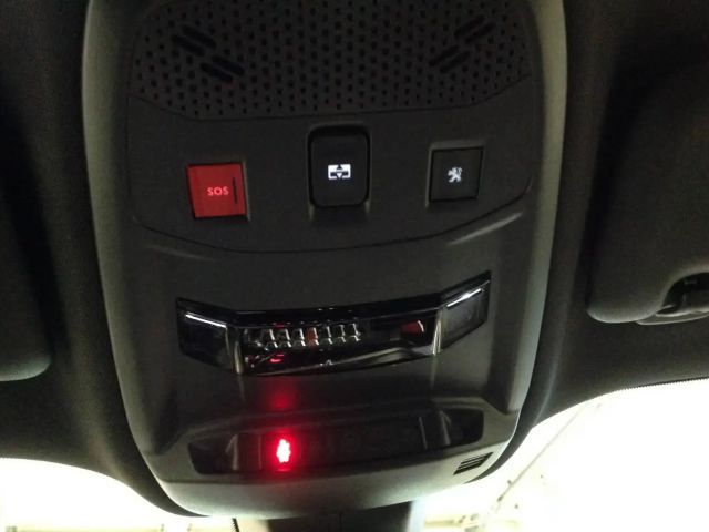 Peugeot E-2008 GT-Line