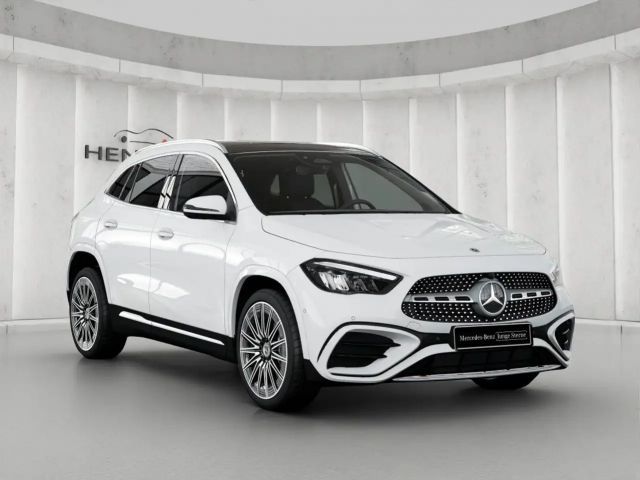 Mercedes-Benz GLA 200 AMG Line Premium
