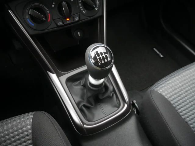 Suzuki S-Cross Hybrid