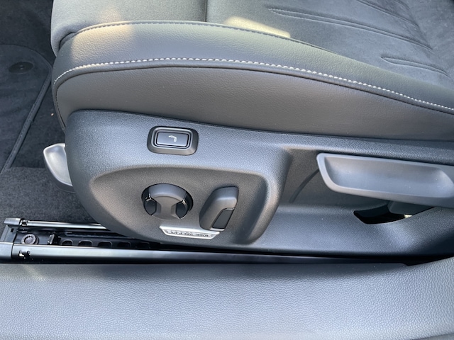 Volkswagen Passat 2.0 TDI DSG Elegance Elegance