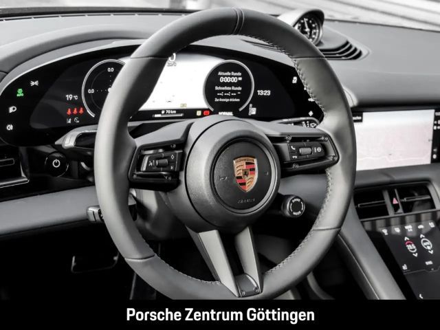 Porsche Taycan 4 Cross Turismo