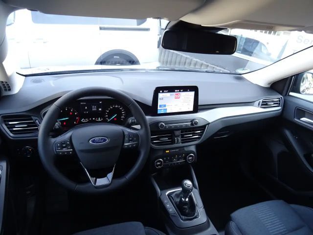 Ford Focus Active EcoBoost Style Wagon