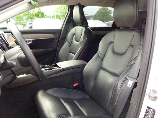 Volvo V90 Inscription T8