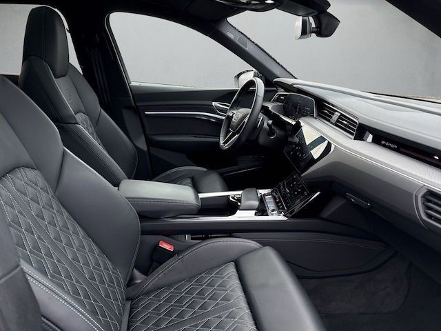 Audi e-tron Quattro Sportback