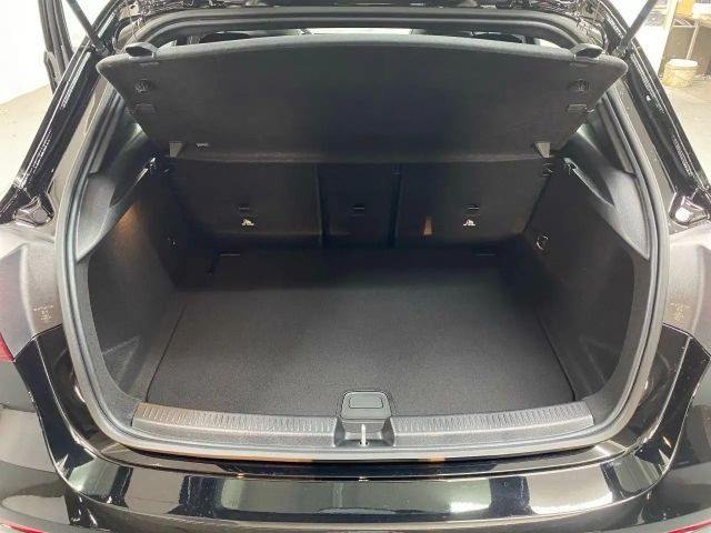 Mercedes-Benz A 180 AMG Line