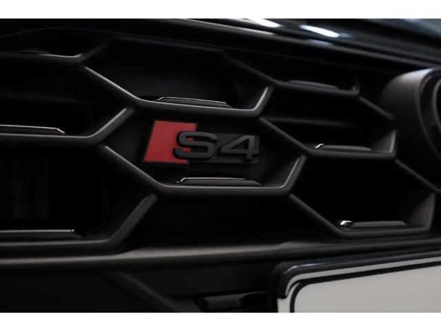 Audi S4 Avant Quattro