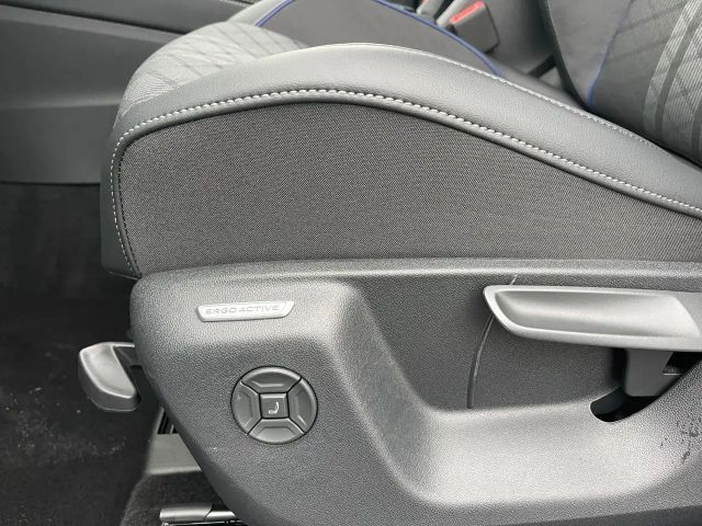 Volkswagen Tiguan DSG R-Line Style