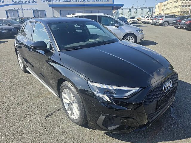 Audi A3 30 TDI S-Tronic Sedan