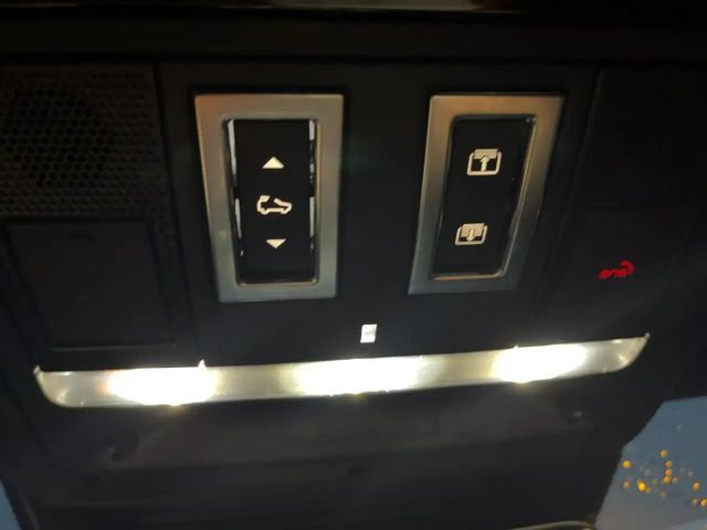 Jaguar F-Pace AWD D300 R-Dynamic