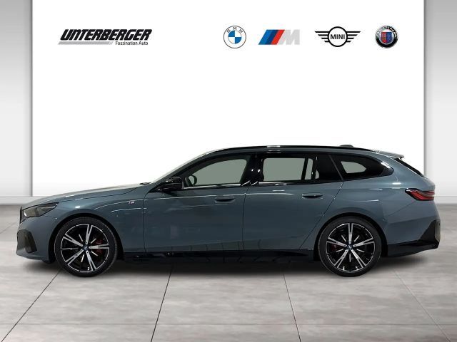 BMW i5 M60 Touring xDrive