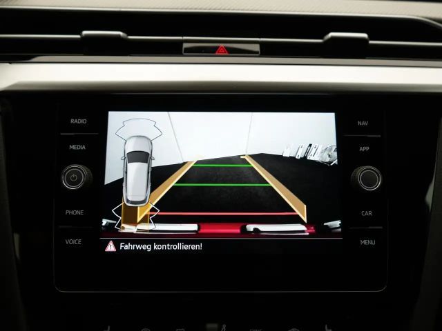 Volkswagen Arteon IQ.Drive R-Line