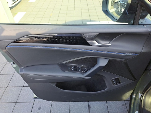 Volkswagen Tiguan R-Line eHybrid