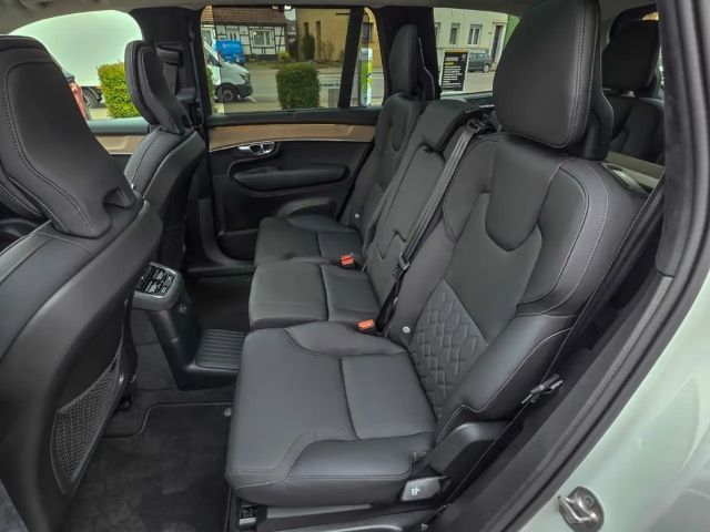 Volvo XC90 Dark Ultra