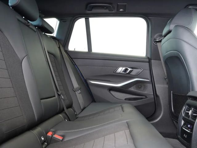 BMW 330 330e Sport Line Touring