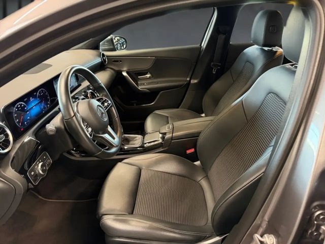 Mercedes-Benz A 160 Progressive