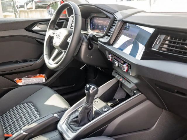 Audi A1 30 TFSI Allstreet S-Tronic
