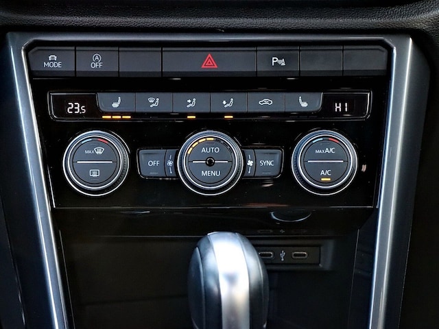 Volkswagen T-Roc 1.5 TSI DSG Sport