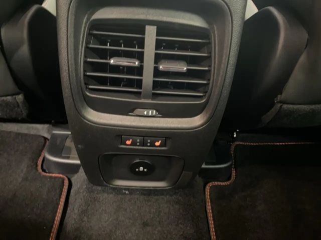 Ford Kuga Plug in Hybrid ST Line X