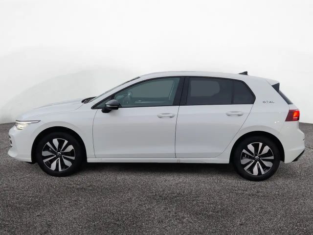 Volkswagen Golf 1.5 eTSI DSG Golf VIII