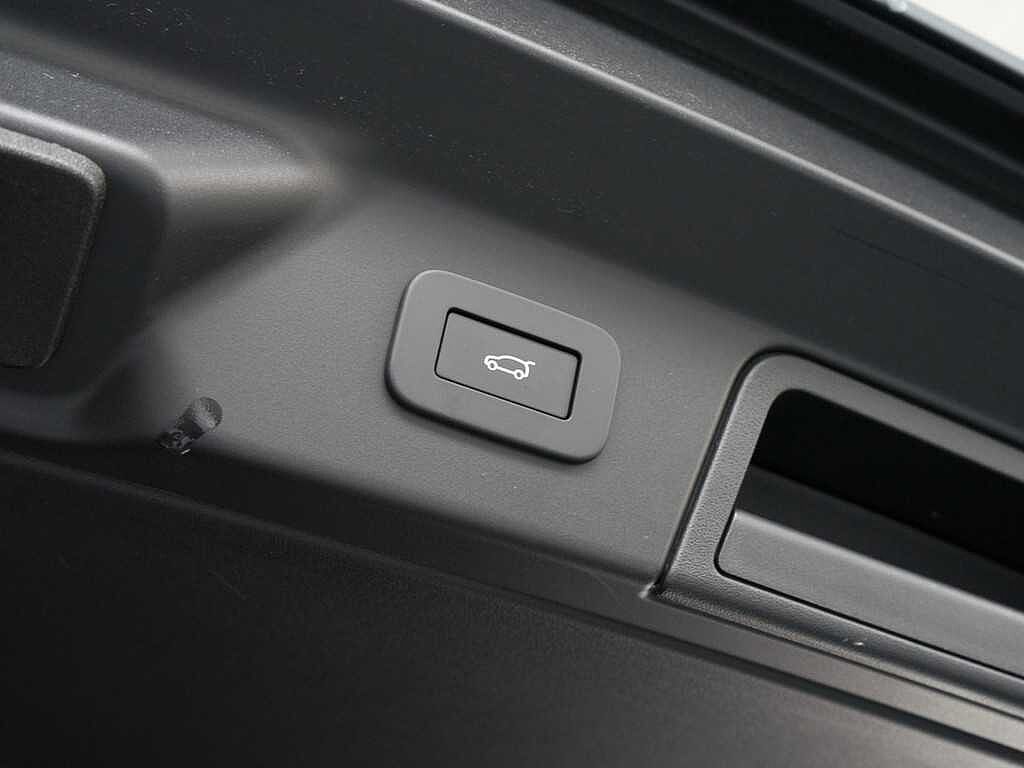 Land Rover Range Rover Velar Autobiography D300
