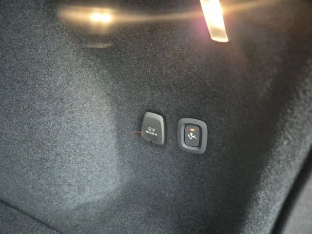 Volvo V60 Dark Hybrid Plus