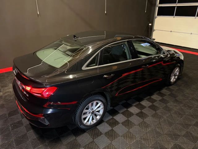 Audi A3 30 TDI Sedan