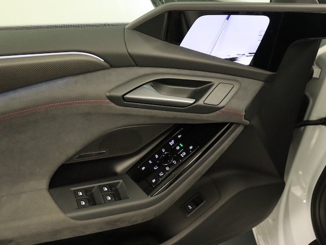 Audi A6 e-tron Avant Quattro