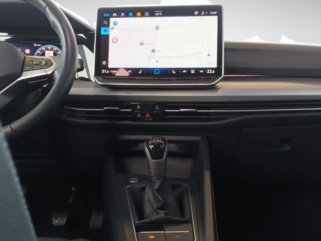 Volkswagen Golf 1.5 TSI Life Variant