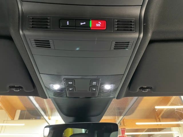 Volkswagen Tiguan 4Motion Allspace R-Line