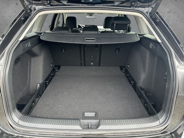 Volkswagen Golf 2.0 TDI DSG Golf VIII Variant