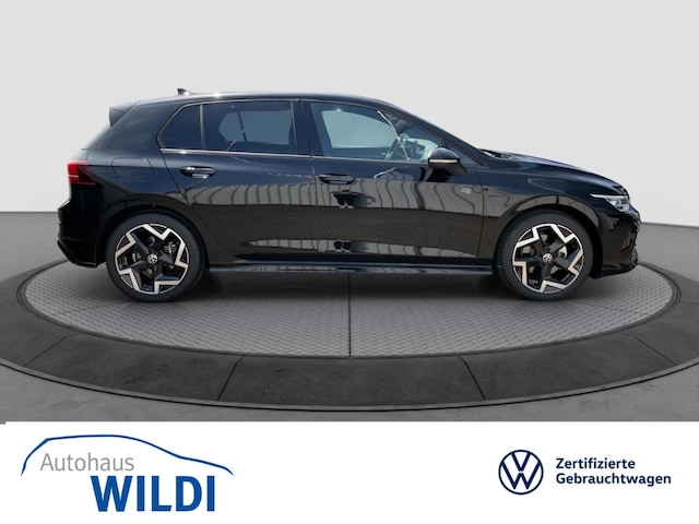 Volkswagen Golf 1.5 eTSI DSG R-Line