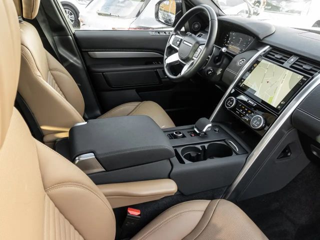 Land Rover Discovery D300 Dynamic HSE