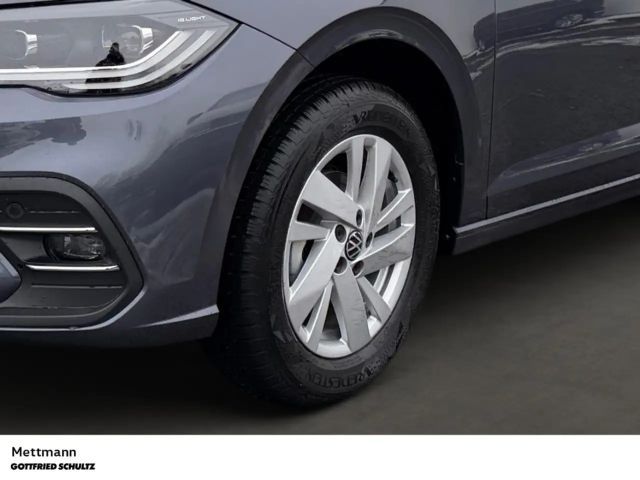 Volkswagen Polo 1.0 TSI DSG Style