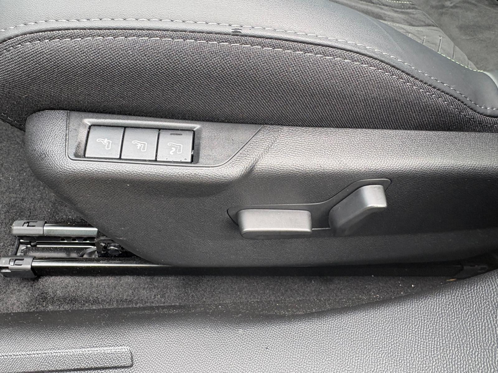 Peugeot E-2008 GT-Line