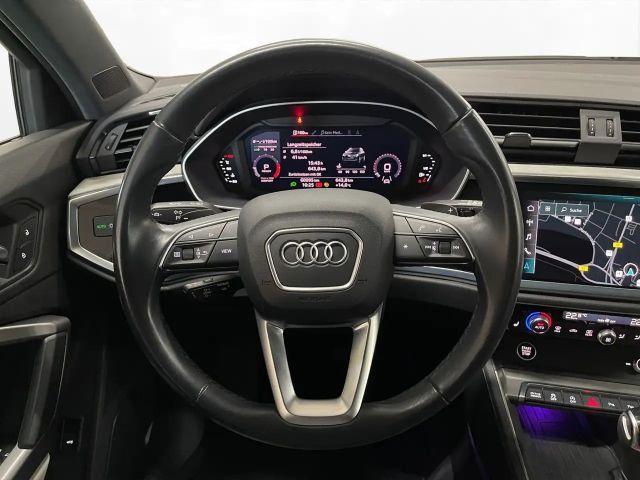 Audi Q3 35 TFSI S-Line
