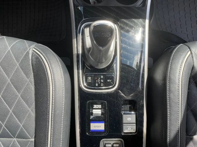 Mitsubishi Outlander 4WD PHEV