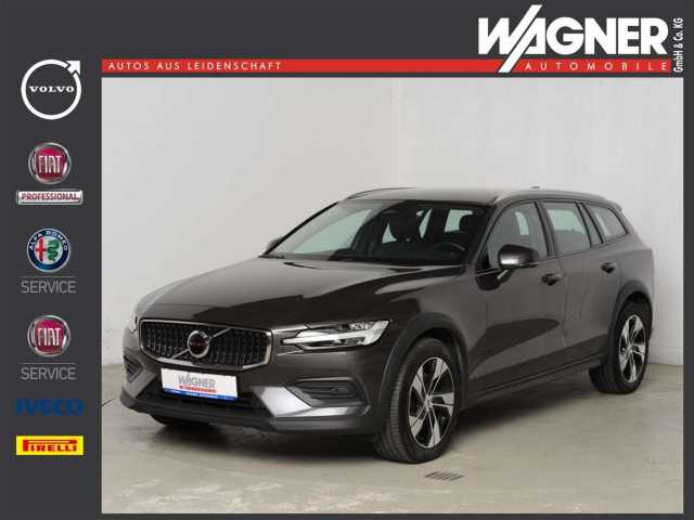 Volvo V60 Cross Country AWD Plus