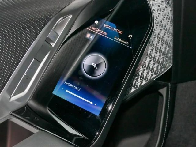 BMW 750 M-Sport Sedan