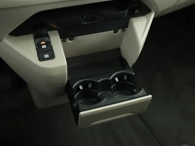 Volkswagen Multivan 2.0 TDI DSG Life T7