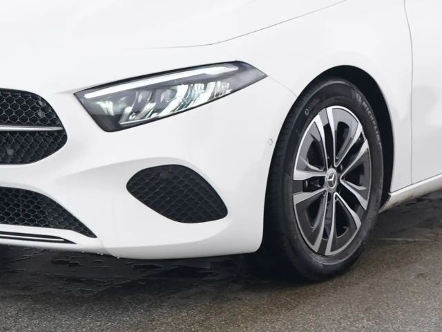 Mercedes-Benz A 180 Premium Progressive